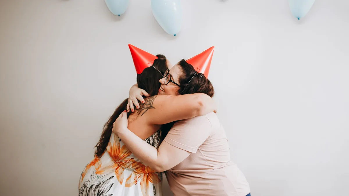 Parabéns, amiga: texto pequeno e emocionante para tocar o coração