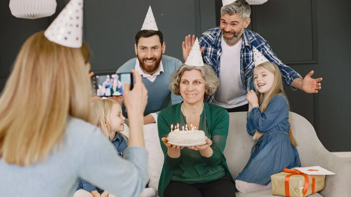 Mensagem de aniversário para avó: amor, gratidão e ternura